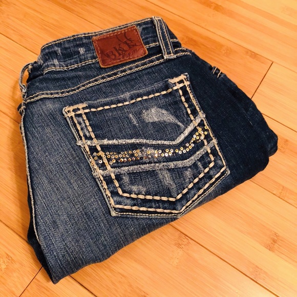 Buckle Denim - BUCKLE BKE Jeans!